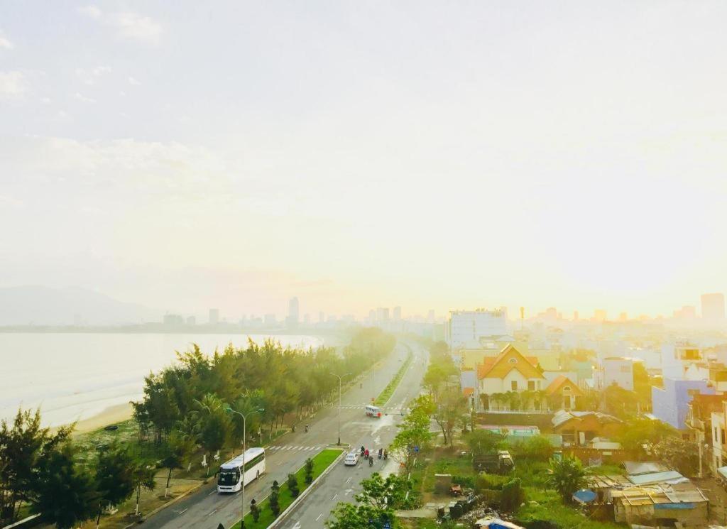 Whale Ocean View Hotel Da Nang Luaran gambar